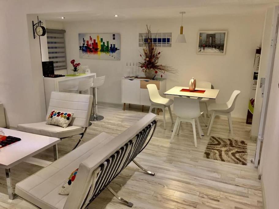 Lovely Two Bedrooms Apartment. Flic-en-Flacq Exterior foto